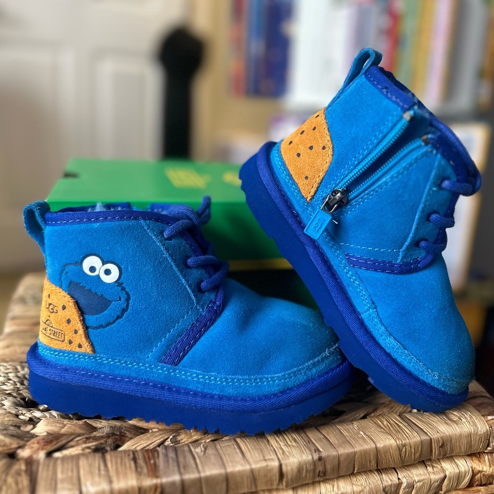 UGG x Sesame Street Cookie Monster Neumel II Boots - Toddler Size 10
